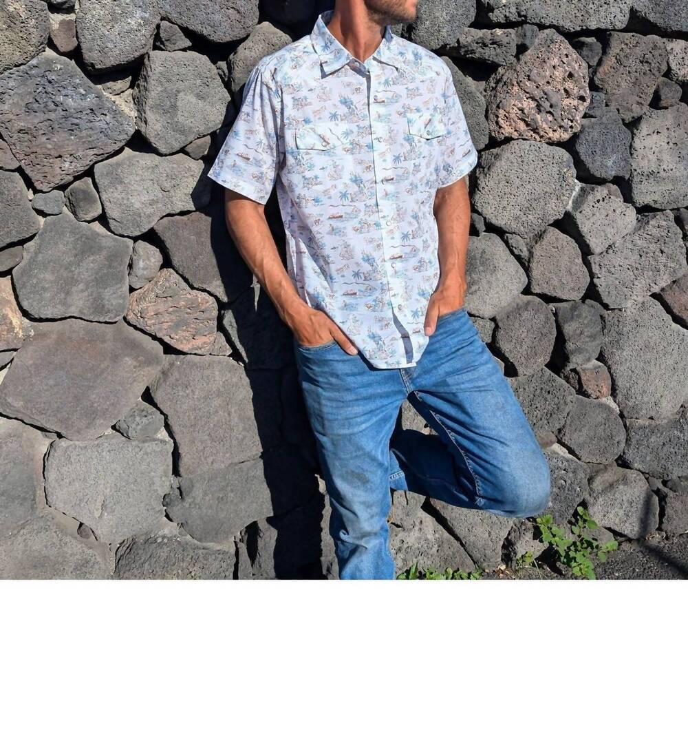 NEW WESTERN ALOHA paniolo short sleeve polo in white blue